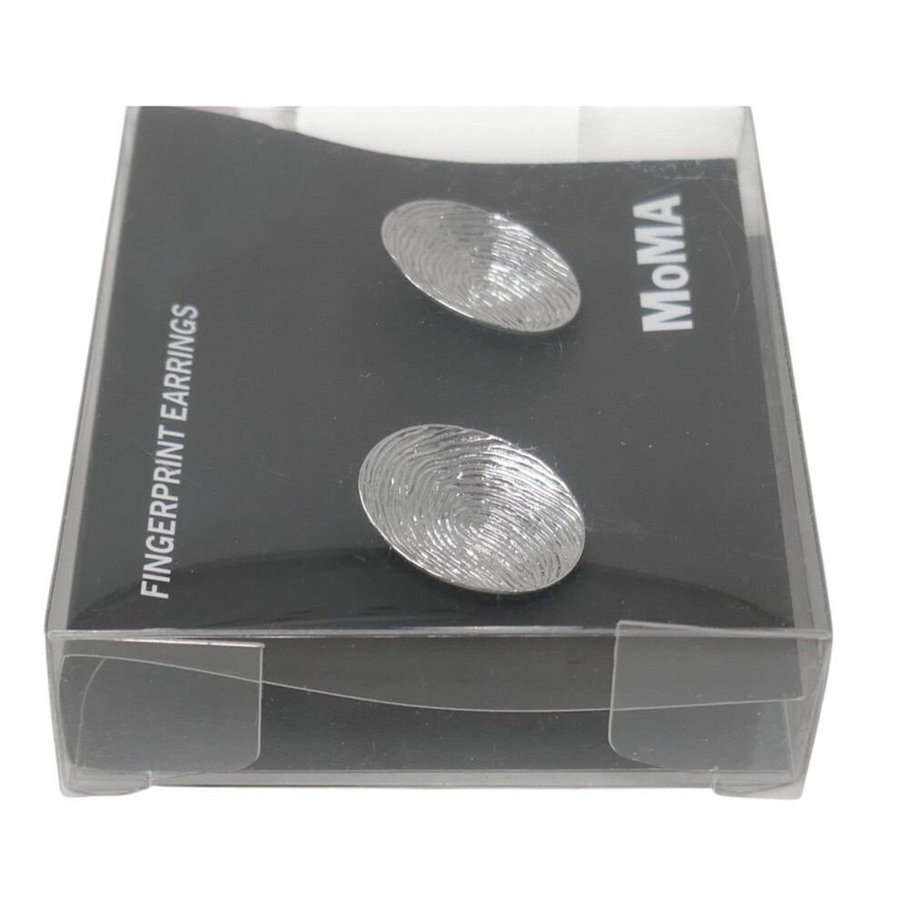 MoMA Museum Of Modern Art Fingerprint Earrings - Picture 7 of 8